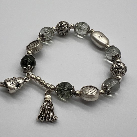 Lucky Cat Glass Bracelet Lucky Cat Glass Bracelet